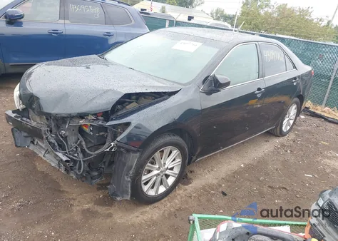 2013 Toyota Camry Xle V6 z USA, uszkodzony, nr VIN 4T1BK1FK5DU529536